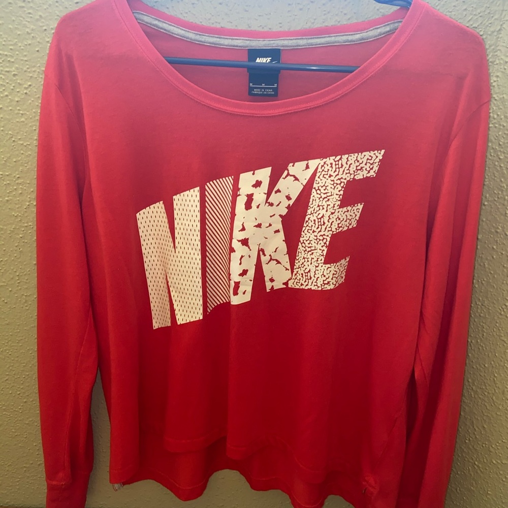 Nike long sleeve tee